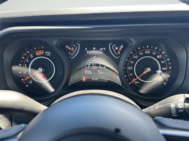 New 2026 Reign Jeep Sport S image 14