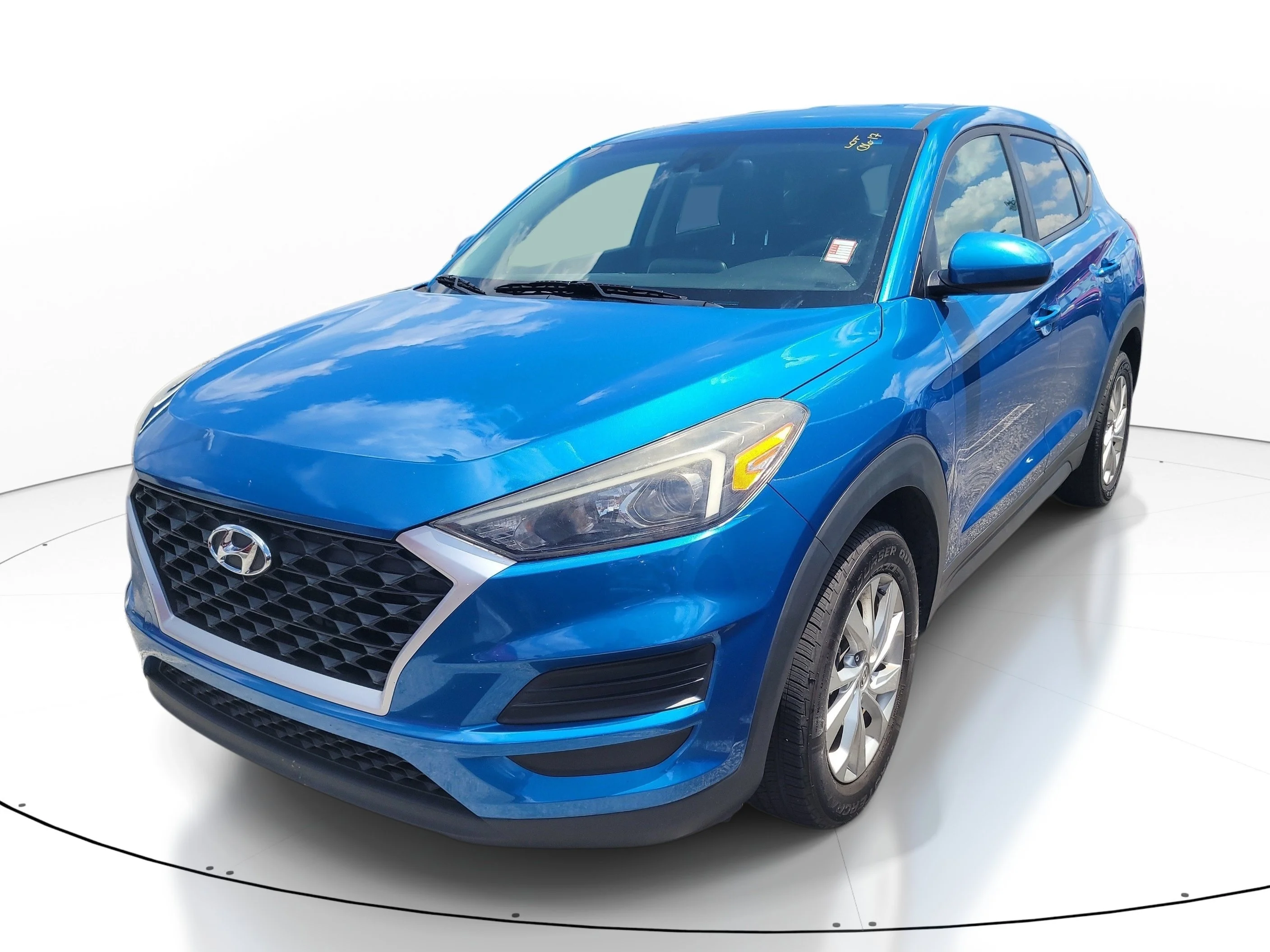 Used 2019 Aqua Blue Hyundai SE image 3