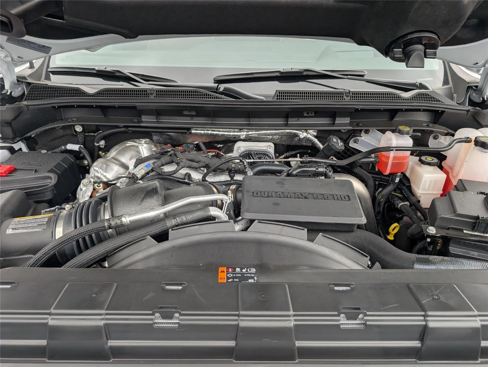 New 2026 Glacier White Tricoat GMC Denali Ultimate image 10