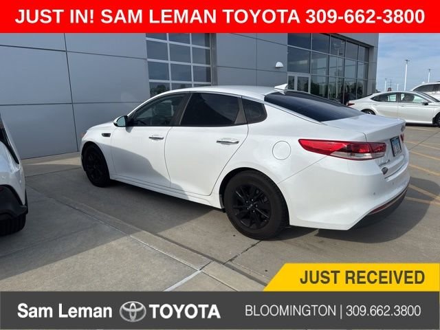 2016 Kia Optima LX AT's photo