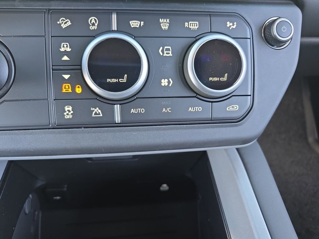 New 2026 Carpathian Grey LAND ROVER V8 image 24