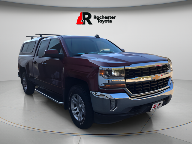 Used 2017 Chevrolet Silverado 1500 LT with VIN 1GCVKREC6HZ197576 for sale in Rochester, NH