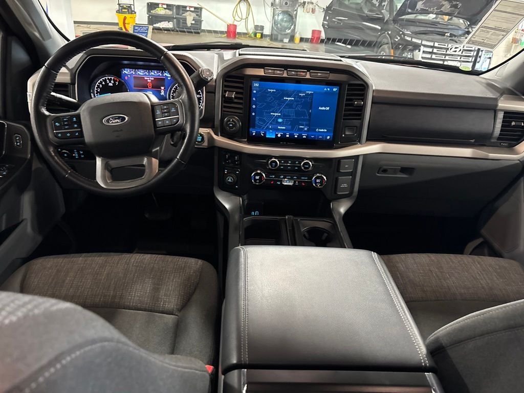 Used 2021 Red Ford XLT image 10