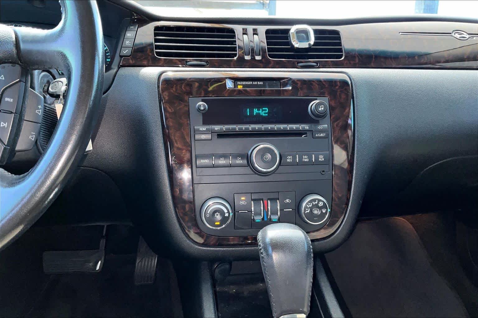 Used 2012 Gold Mist Metallic Chevrolet LT Fleet image 27