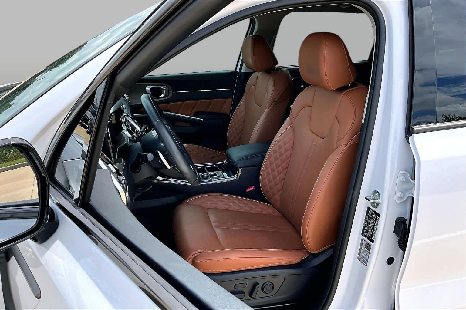 Used 2023 Glacial White Pearl Kia X-Line SX Prestige image 8