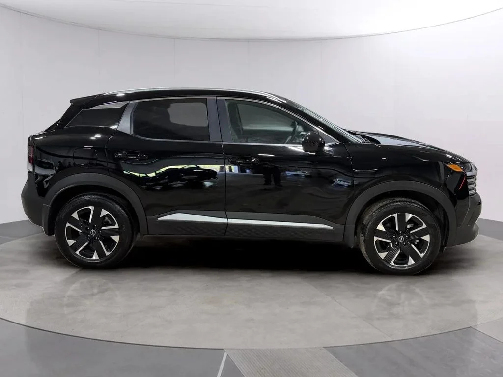 Certified Used 2026 Super Black Nissan SV image 3