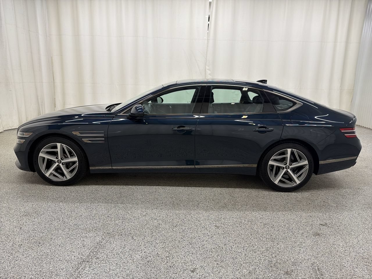 2023 GENESIS G80 Base - Photo 6
