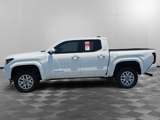 New 2026 Ice Cap Toyota SR5 image 2