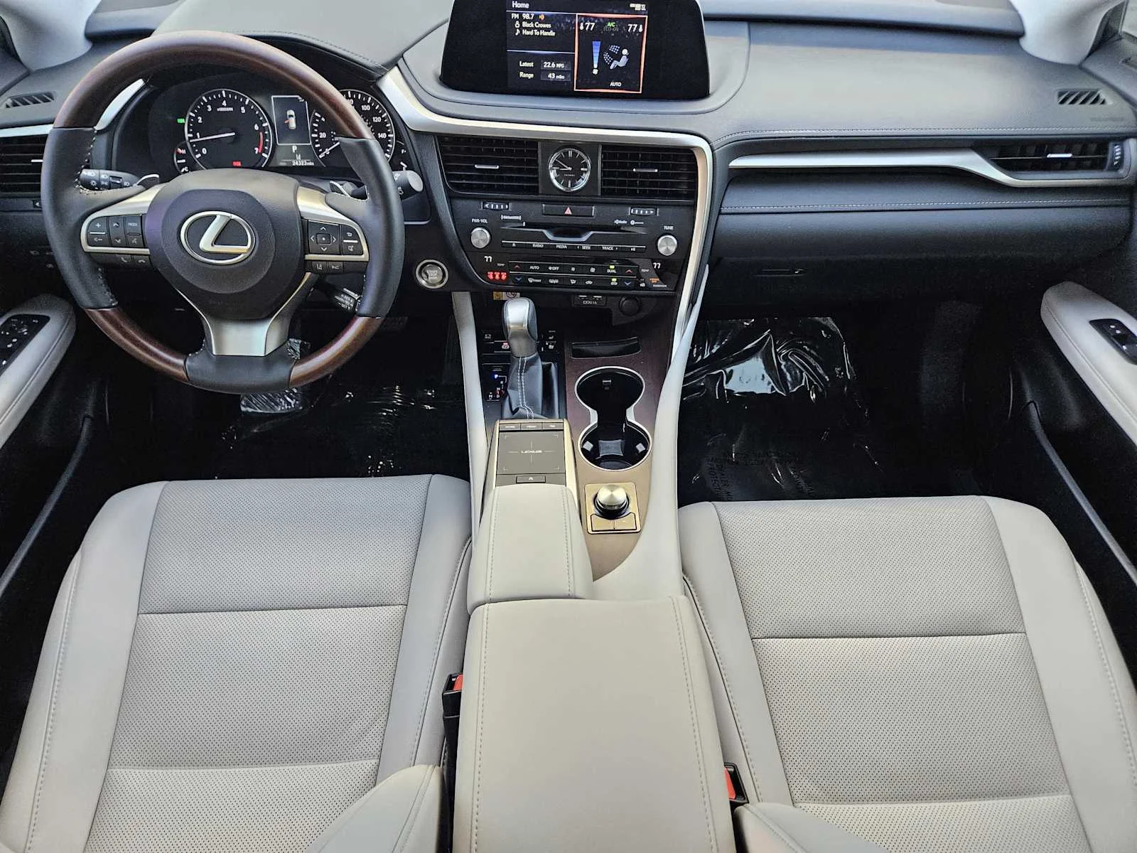 Certified Used 2022 EMINENT WHITE PEARL Lexus  image 21