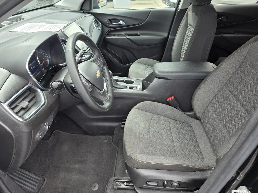Used 2024 Mosaic Black Metallic Chevrolet LT image 9