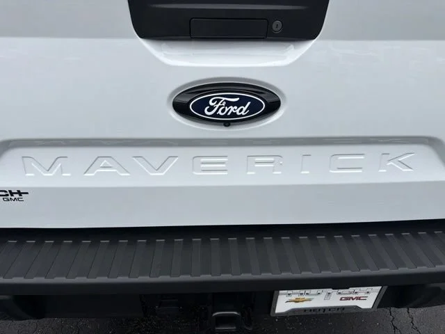 Used 2026 White Ford XL image 19