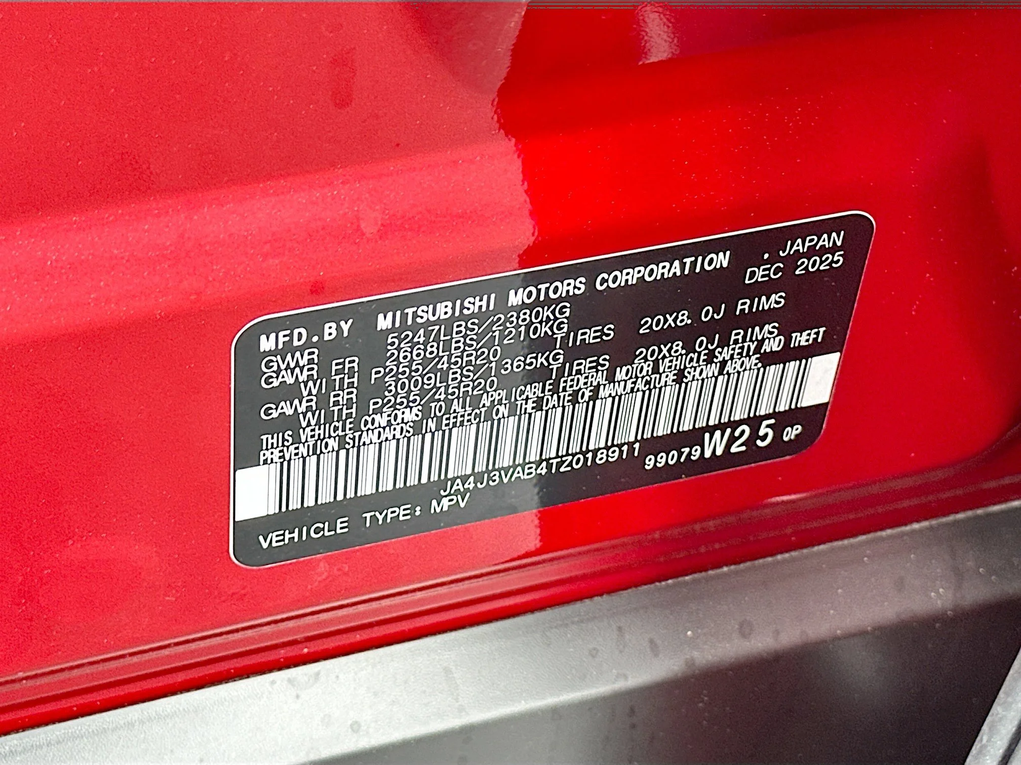 New 2026 Red Diamond Mitsubishi SE image 22