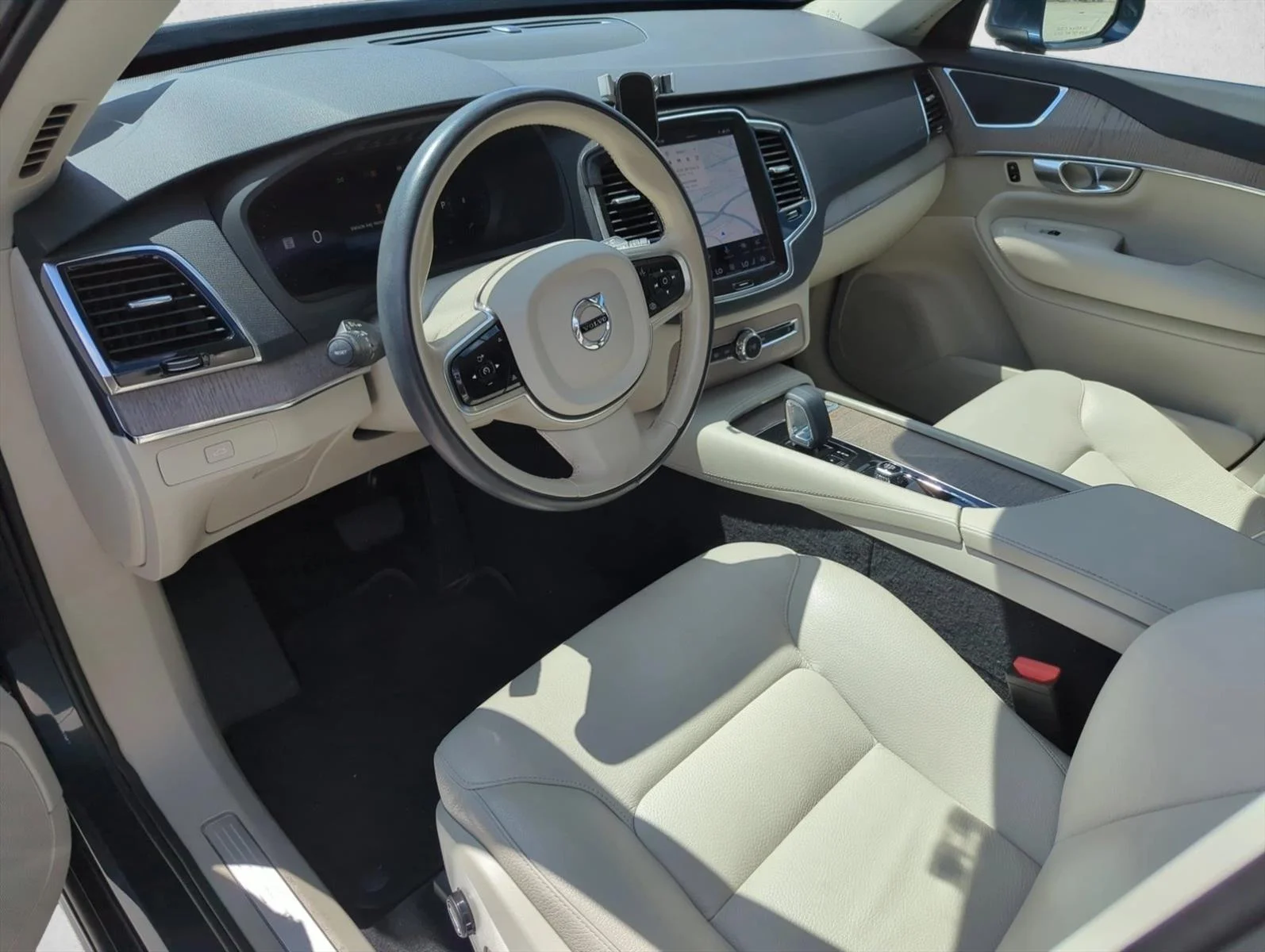 Used 2024 Blue Volvo Plus Bright Theme image 6