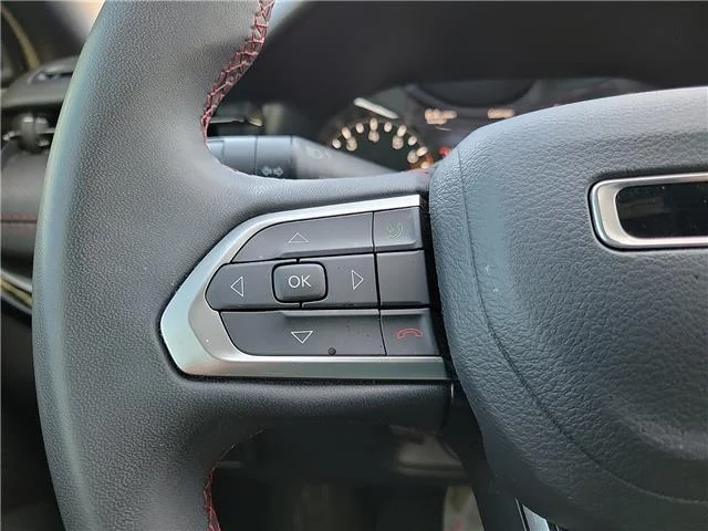 Used 2025 Bright White Clearcoat Jeep Trailhawk 4x4 image 19