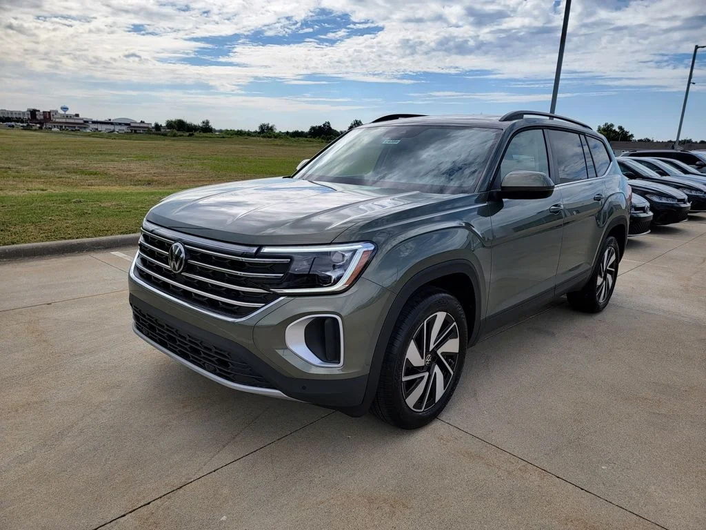 2026 Volkswagen Atlas SE w/Tech - Photo 42