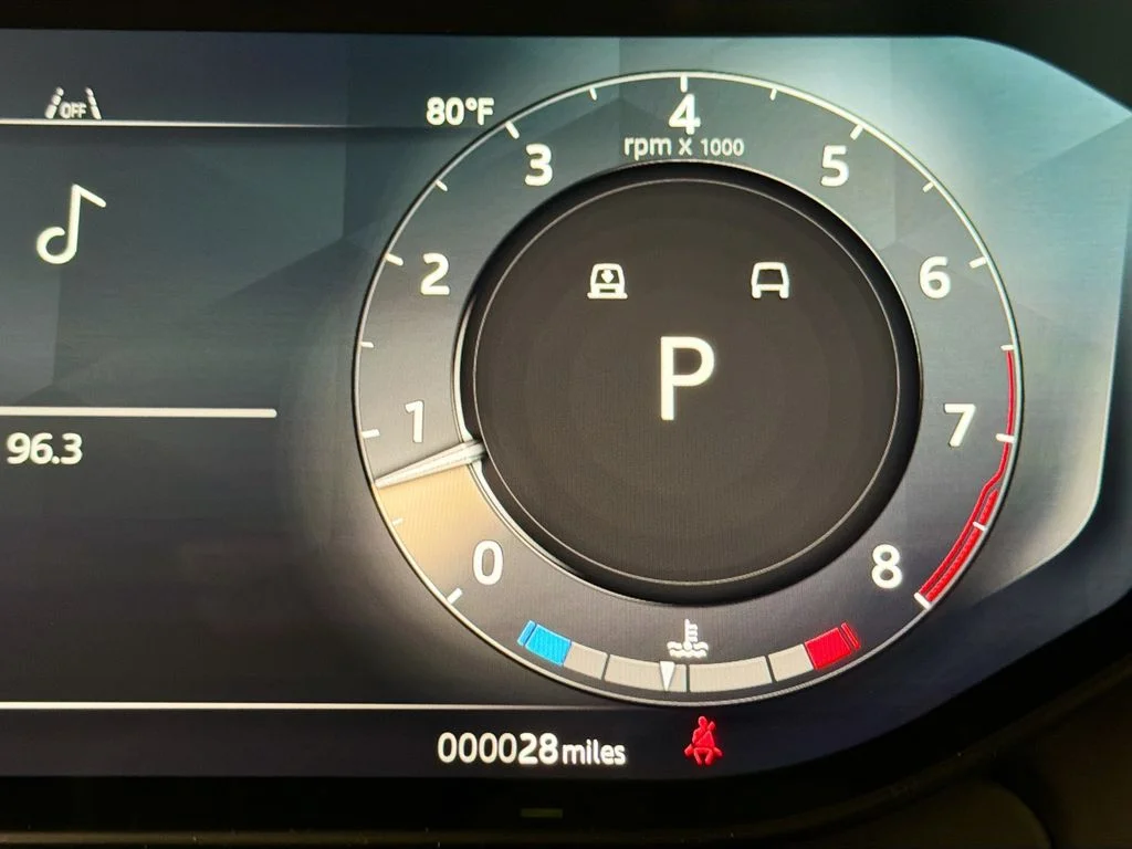 New 2026 Obsidian Black Satin Land Rover SE image 12