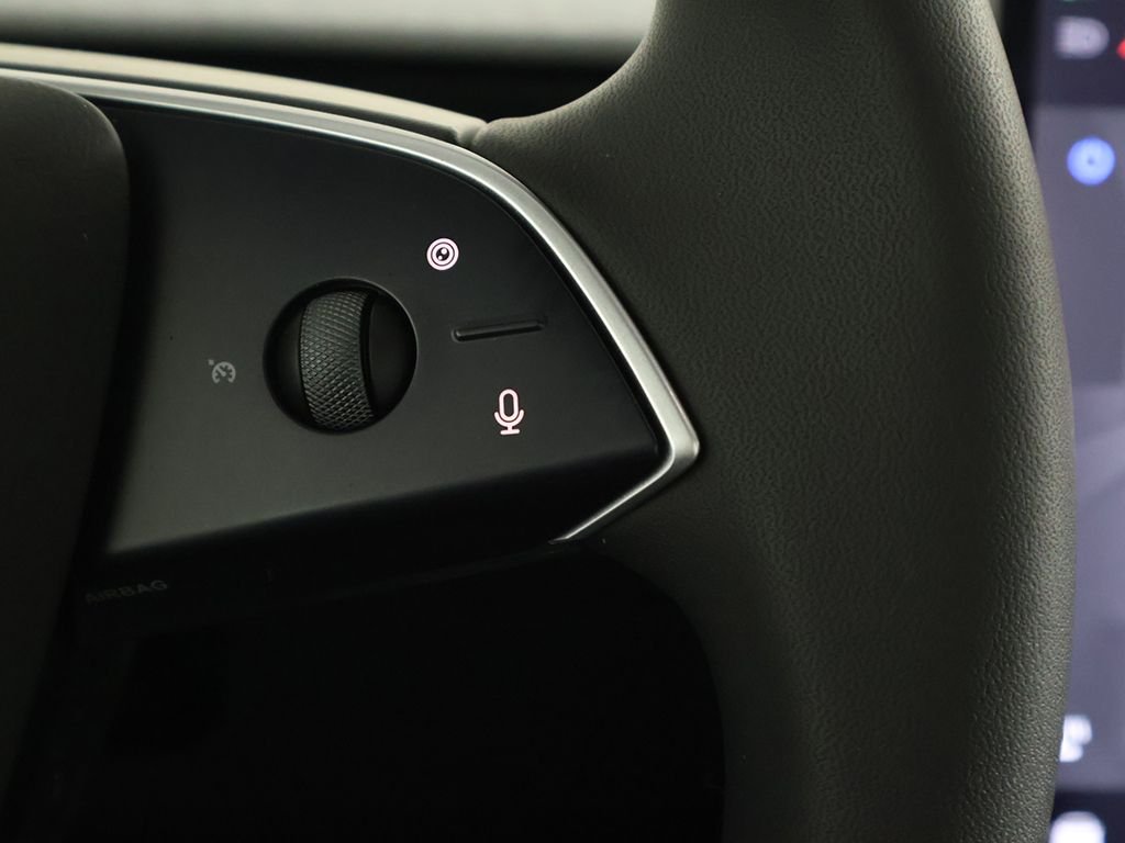 2026 Tesla Model Y Long Range - Photo 37