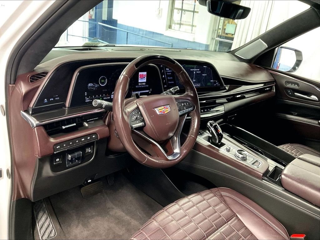 Used 2024 White Cadillac Sport Platinum image 8