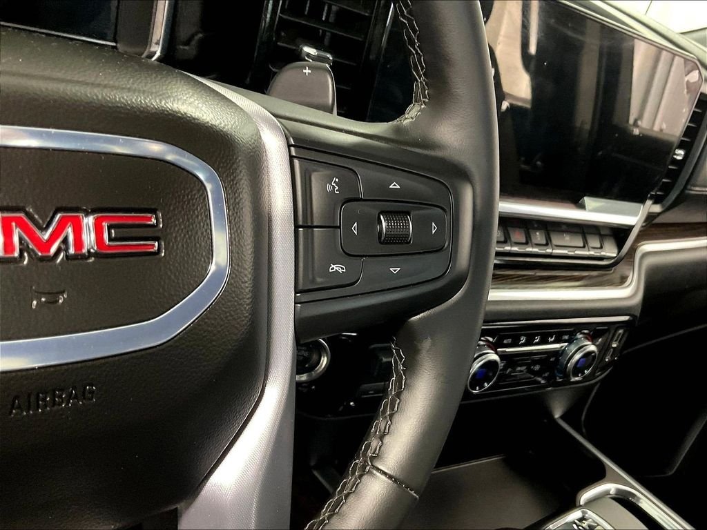 Used 2025 Gray GMC Elevation image 23