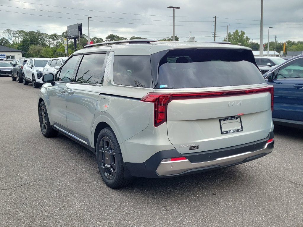 New 2026 Ivory Silver Kia SX image 4