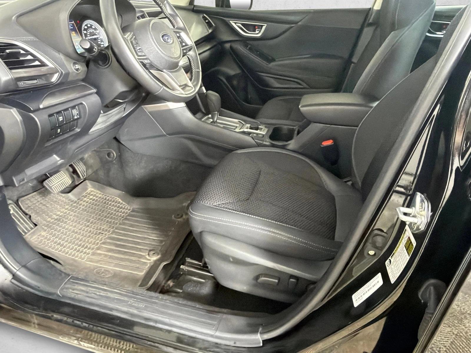 Used 2023 Crystal Black Silica Subaru Premium image 10