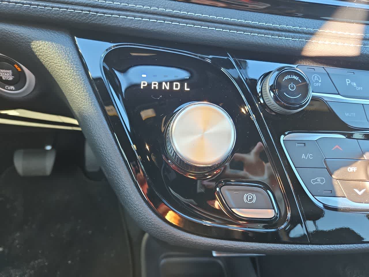 2026 Chrysler Pacifica Select - Photo 20