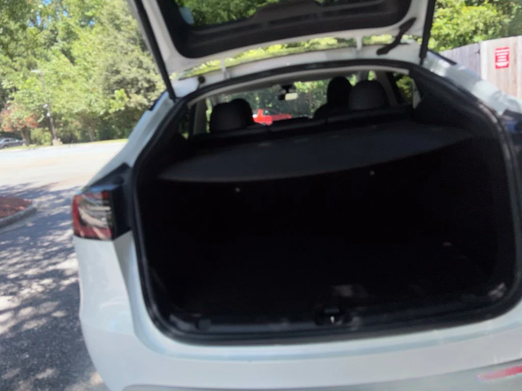 Used 2023 White Tesla Long Range image 25