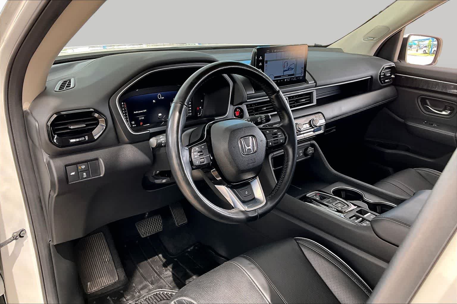 2023 Honda Pilot Elite - Photo 18