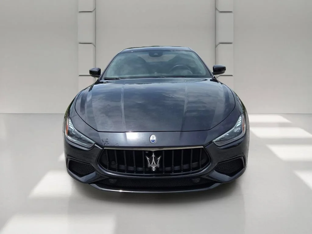 Used 2023 Nero Noctis Black Maserati Modena image 3