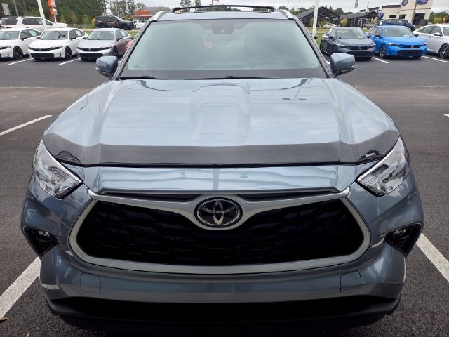 Used 2023 Blueprint Toyota XLE image 2