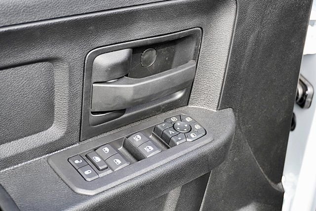 New 2026 Bright White Clear-Coat Exterior Paint RAM Tradesman image 29