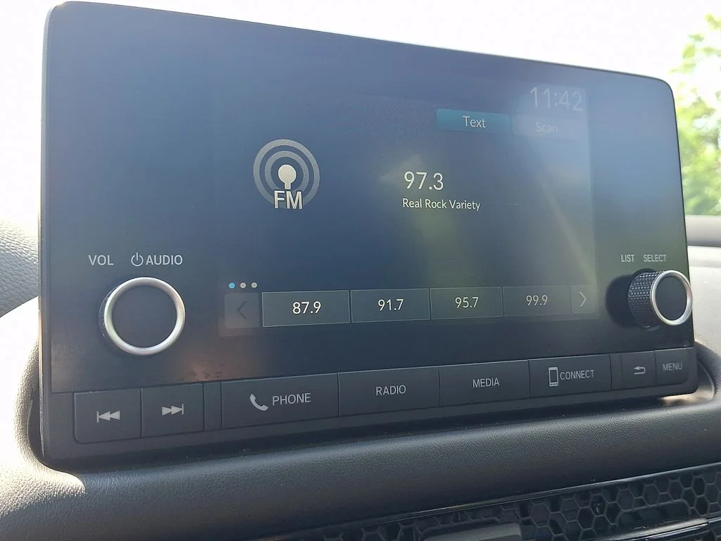 Used 2025  Honda LX image 16