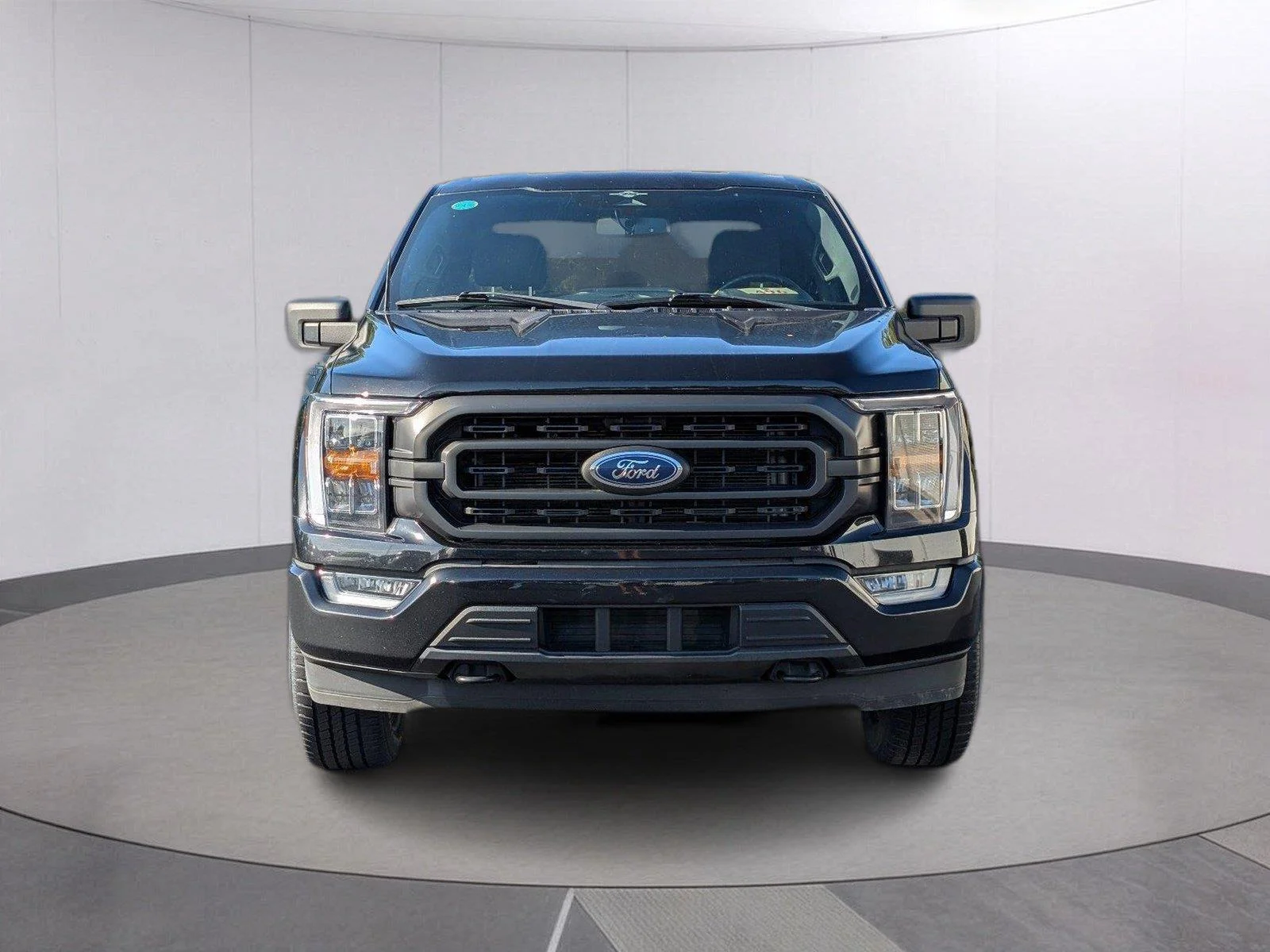 Used 2023 Agate Black Ford XLT image 10