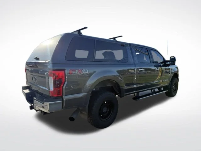 Used 2017 Gray Ford Lariat image 10