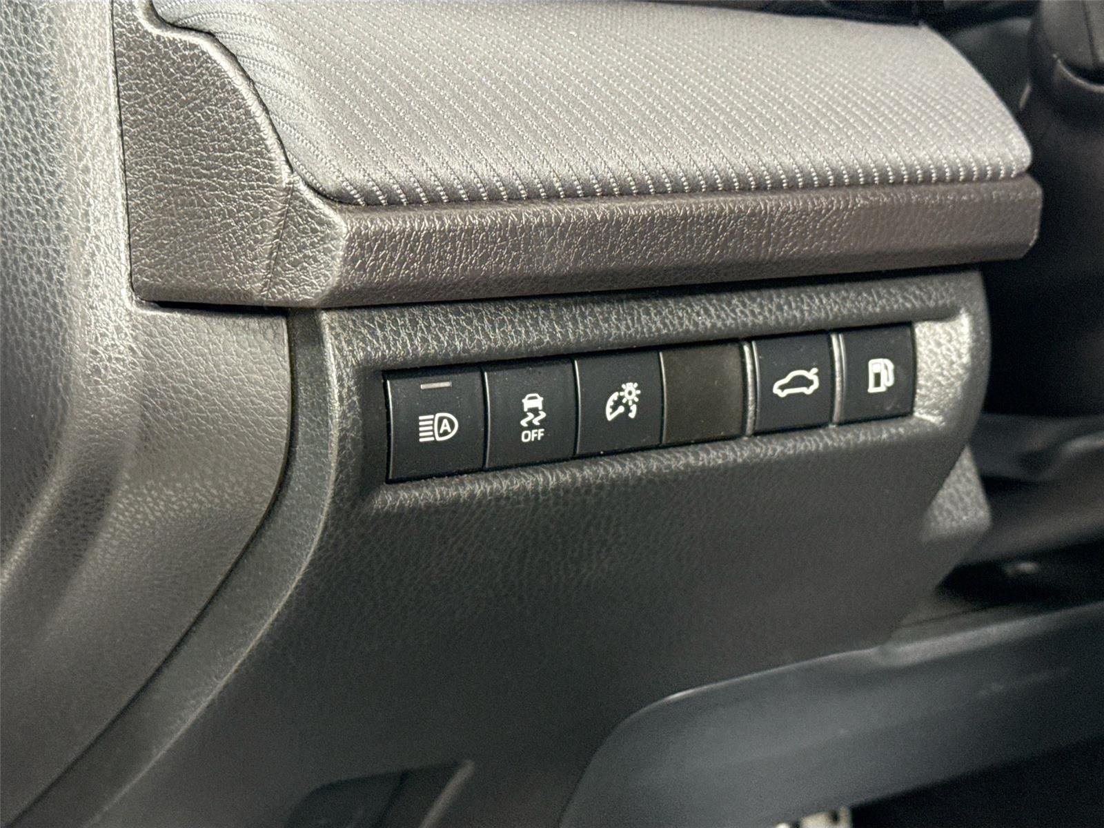 Certified Used 2025 Heavy Metal Toyota SE image 15
