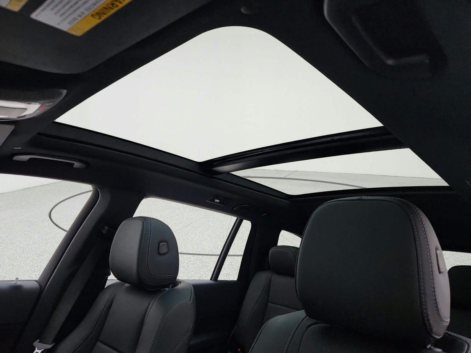 New 2026 Obsidian Black Metallic Mercedes-Benz GLS 450 4MATIC® SUV image 18