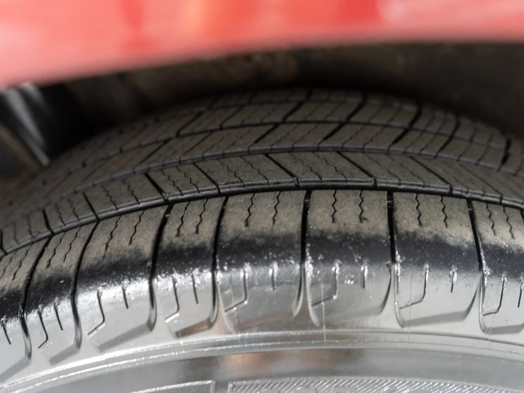 Used 2008 Red Toyota Limited image 32