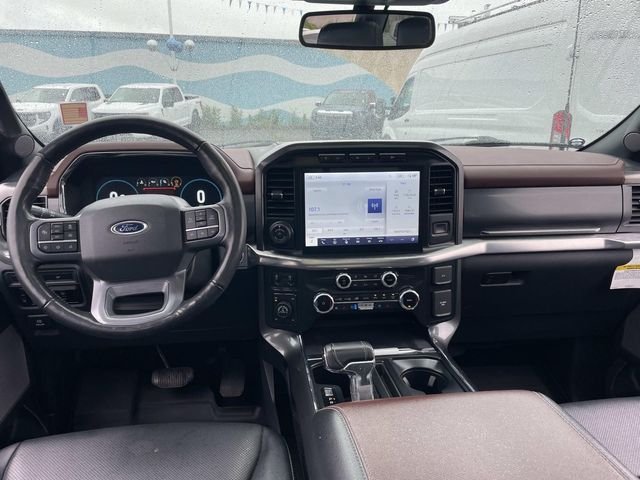 Used 2023 Oxford White Ford Lariat image 13