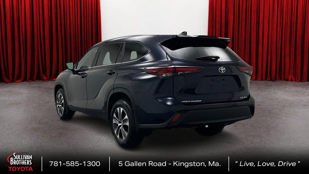 Used 2024 Blue Toyota XLE image 7