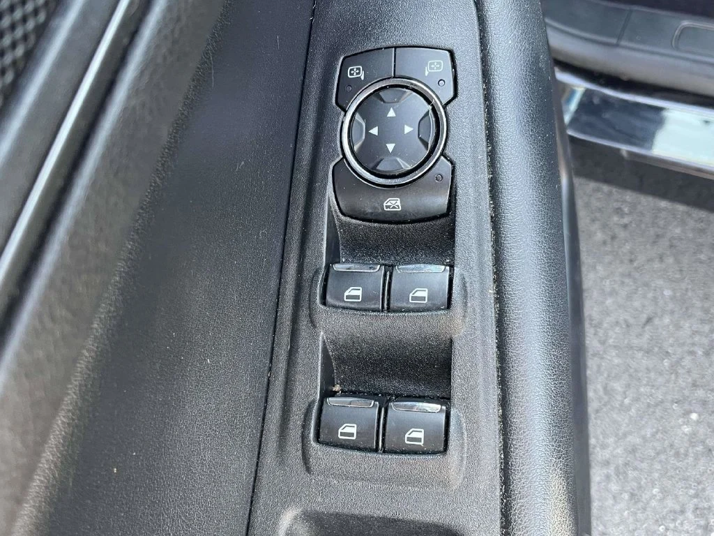 Certified Used 2020 Black Ford SE image 16