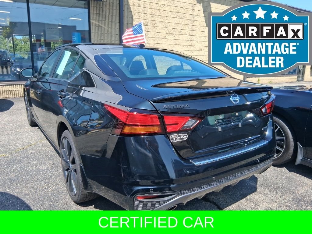Used 2022 Black Nissan 2.5 SR image 9