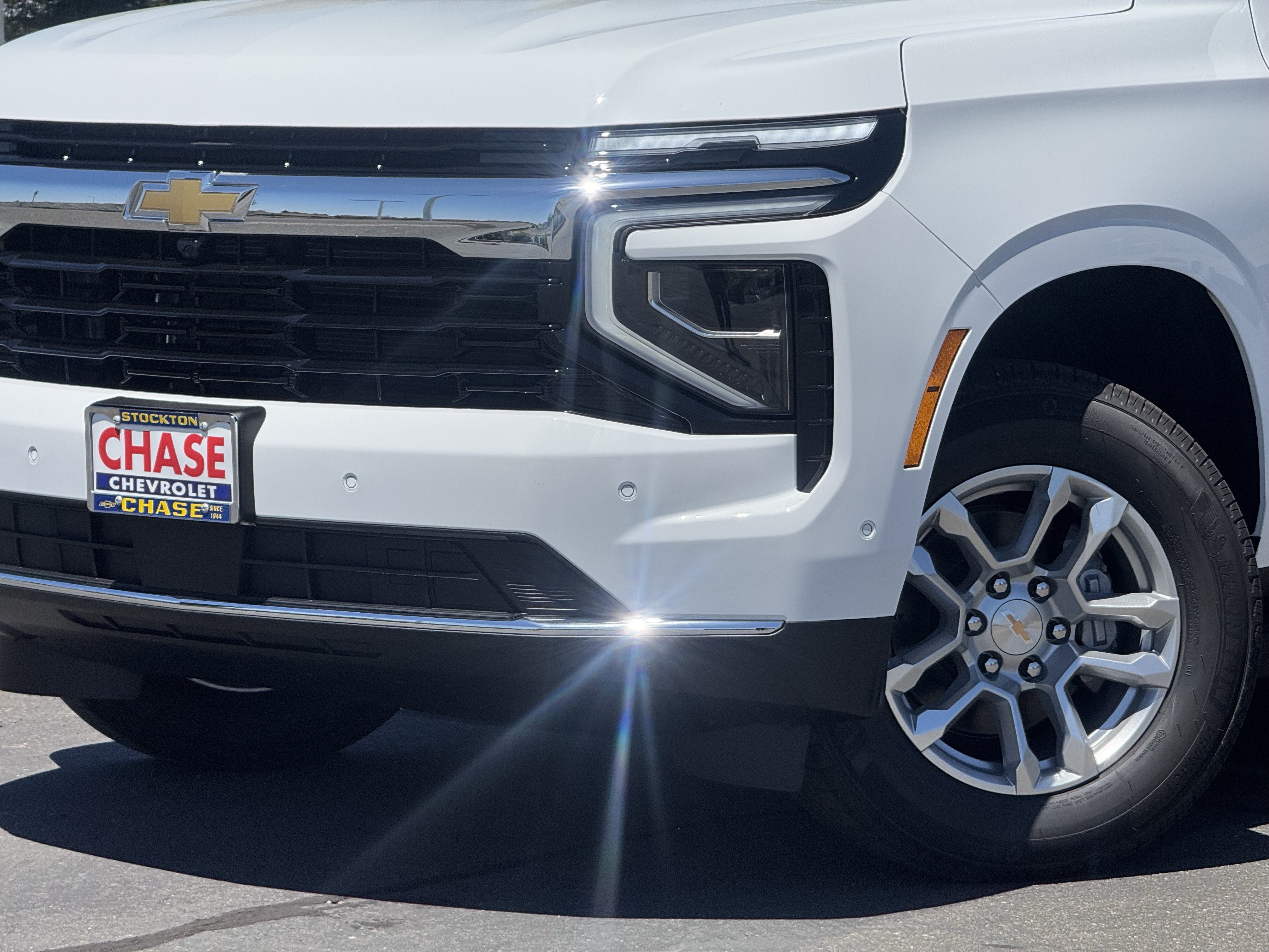 New 2026 Summit White Chevrolet LS image 3
