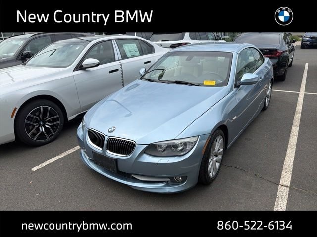 2013 BMW 3 Series 328i Convertible SULEV's photo
