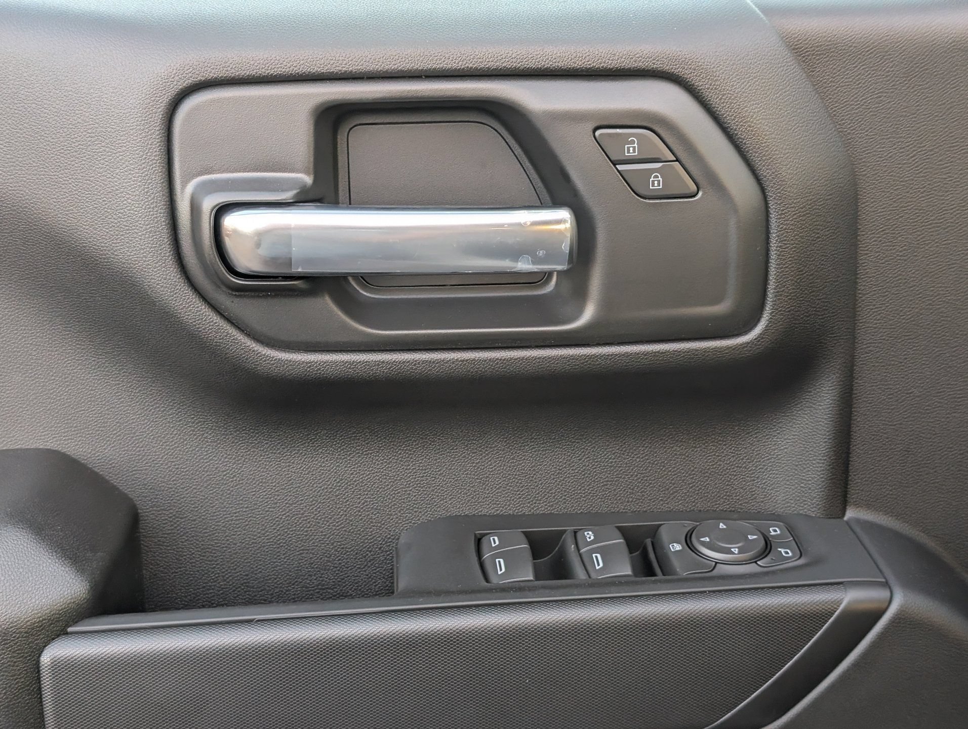 2026 Chevrolet Silverado 1500 Custom - Photo 18
