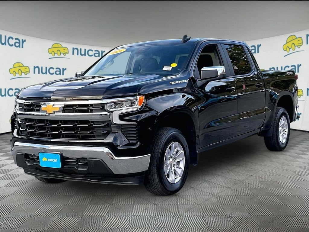 Used 2026 Black Chevrolet LT image 3