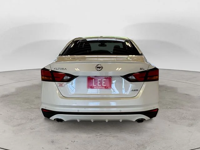 Used 2020 Pearl White Tricoat Nissan 2.5 SL image 4