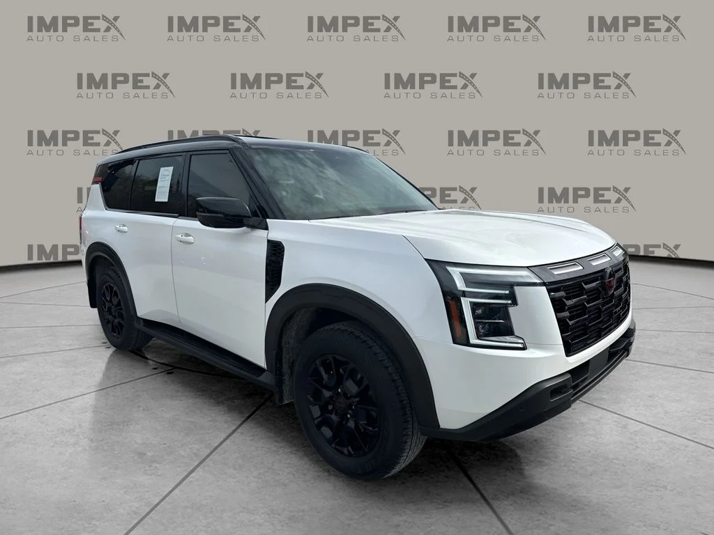 Used 2025 White Nissan PRO-4X image 7