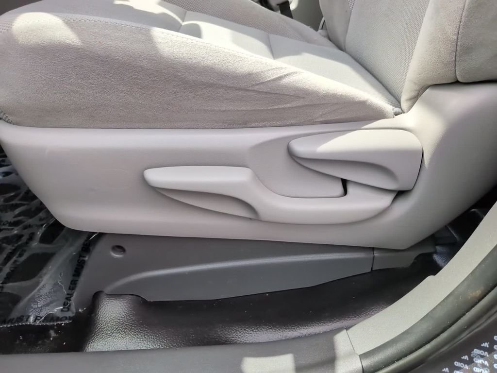 Used 2020 Gray Toyota L image 12