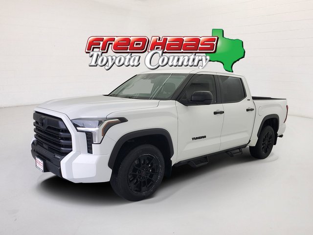 2024 Toyota Tundra 2WD SR5