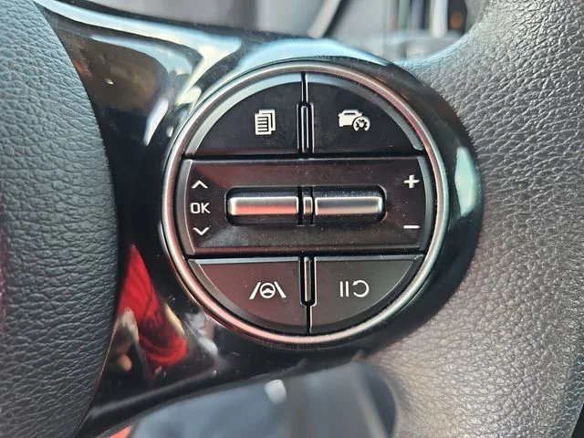 Used 2024 Black Kia S image 18